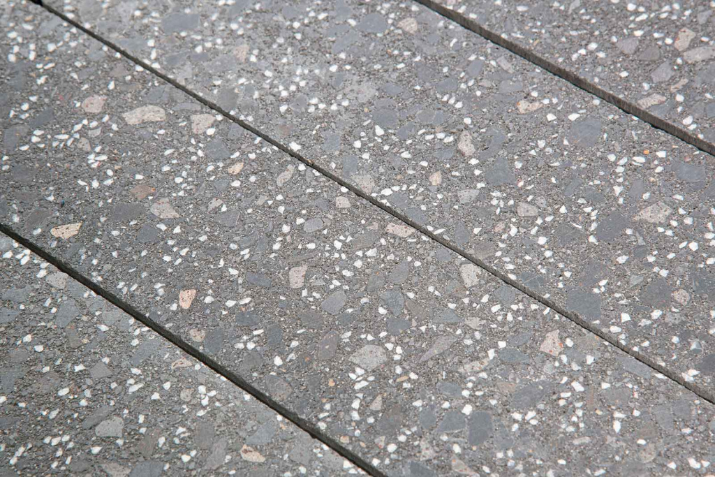 Тротуарная плитка Готика Granite FINO, Ильменит, Квадрат, 150х150х60 мм