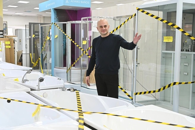 Е1.RU.На Бахчиванджи обрушили цены: весь ноябрь скидки до 70%, участвуют десятки магазинов