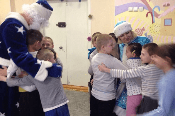 «ДОКЕР» и «НОВА» поздравили детей с Новым годом!