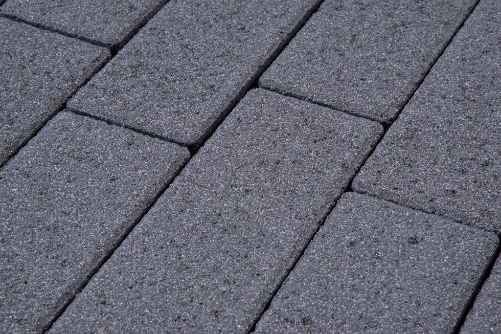 Тротуарная плитка Готика Granite FERRO, Амфиболит, Квадрат, 150х150х60 мм